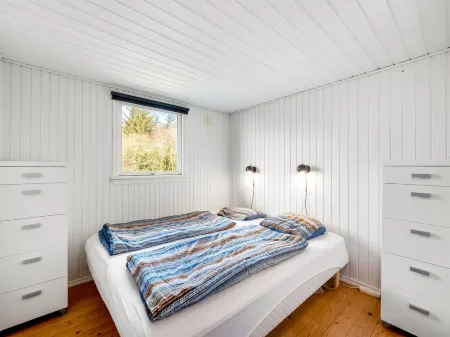 "Heera" - 100m to the Fjord