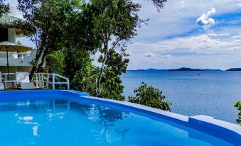 Pearl Bay Villas