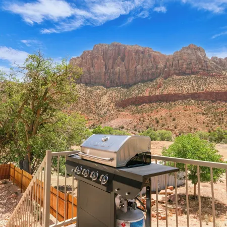 Cottages at Worthington Gallery