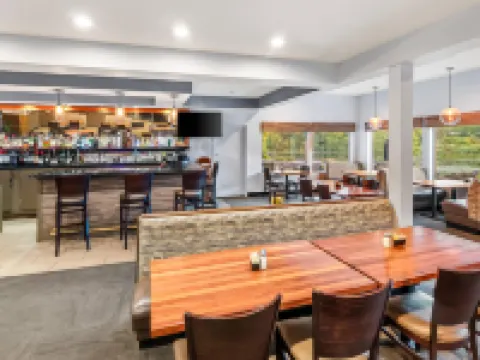Radisson Hotel Portland Airport Hotels in Portland