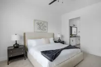 Landing Apartments Denton - 4-Star