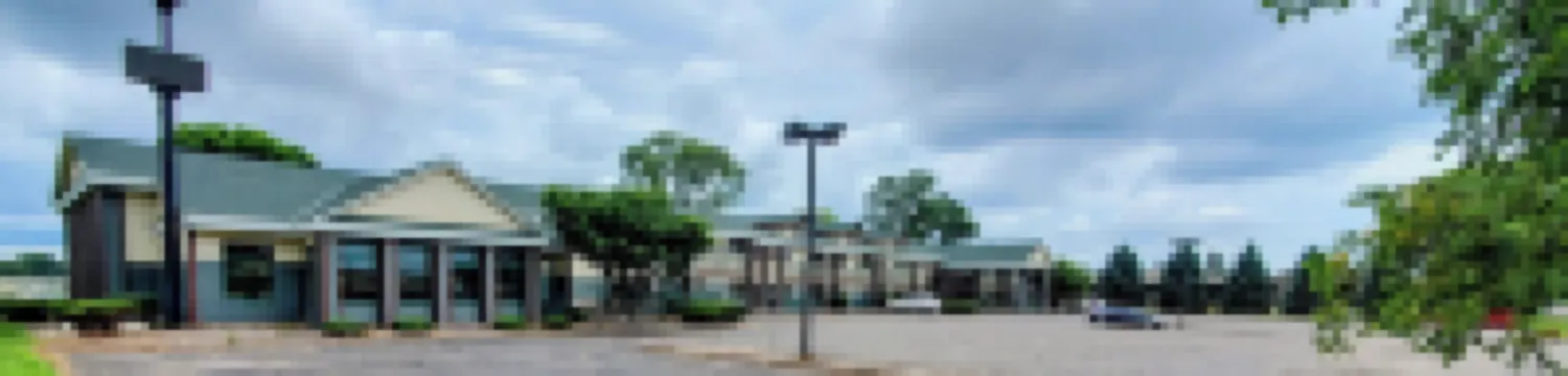 Super 8 by Wyndham Hudson