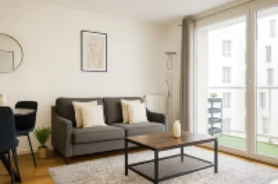 Spacieux 4 pièces à Issy-les-Moulineaux