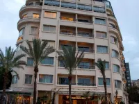 Warwick Palm Beach Hotel Hotels near Achrafieh