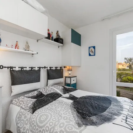 Stylish Stay by the Sea