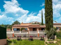 Villa in Callian with Heated Pool and Golf Nearby