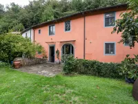 Holiday Home in Molina di Quosa near Pisa