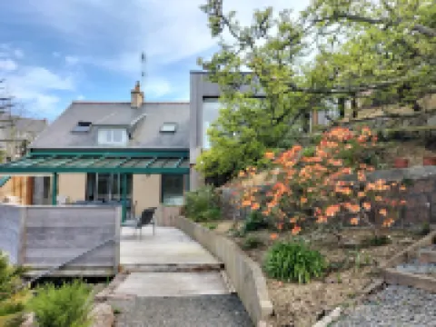 Large House Near Beach for 12 Hotels in Trebeurden