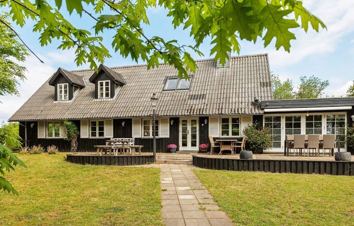 19 Person Holiday Home in Løgstør-by Traum