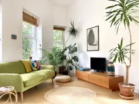 The Old Riverside School House Apt 3