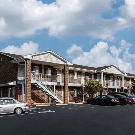 Affordable Suites Graham