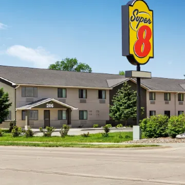 Super 8 by Wyndham Ankeny/Des Moines Area