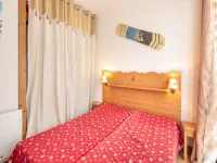 Ski-In Comfort with Scenic Views - 2-Star