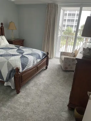 Beachfront condo with great Gulf views Estero Island 주변 호텔