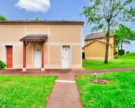 Apartment in Monflanquin by Scenic Lake Hotels in Monflanquin