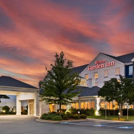 Hilton Garden Inn North Little Rock Отели в г. Норт-Литл-Рок