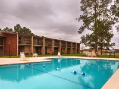 ベストウェスタン コロニアル イン コーディールのホテル