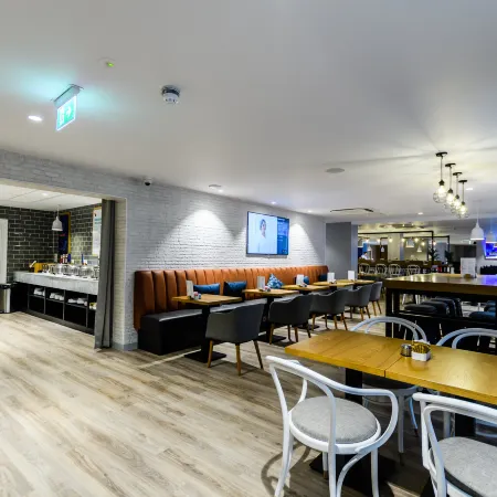 Holiday Inn Express WIGAN by IHG