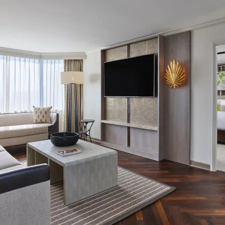 The Whitley, a Luxury Collection Hotel, Atlanta Buckhead Отели рядом с достопримечательностью «Торговый центр Lenox Square»