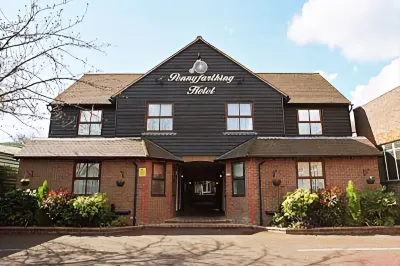 The Penny Farthing Hotel Hotels near Tring Park
