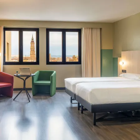 Ibis Styles Zaragoza Centro