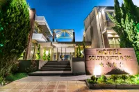 Golden Suites & Spa Hotel di 