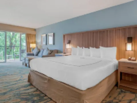 Heidel House Hotel and Conference Center, Ascend Hotel Collection Hotels in Green Lake County