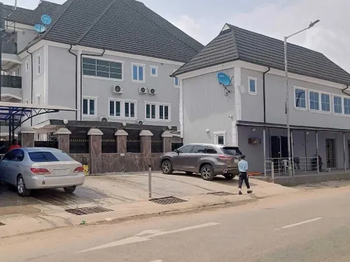 Royal Ascots Event and Suites Hotels in Ojokoro