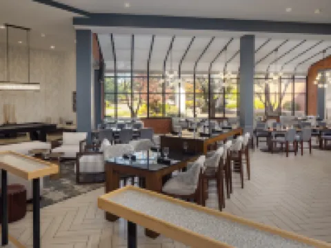 DoubleTree by Hilton Boston - Andover Hotels in Andover