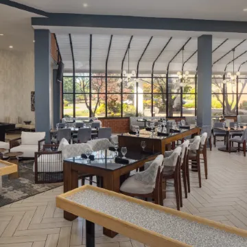 DoubleTree by Hilton Boston - Andover