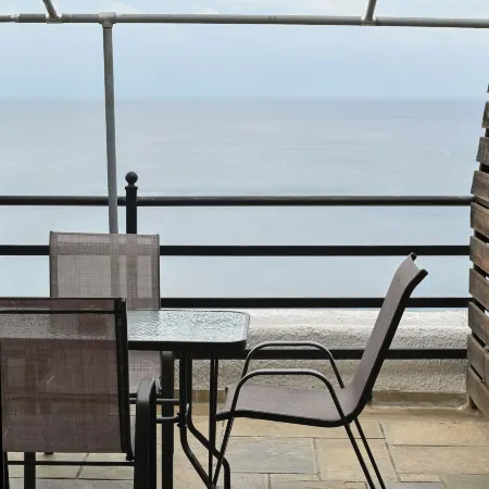 Agnanti Hotel Apartments