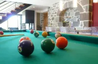 Aux Caprices d'Aubrac فنادق في Curieres