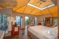 Rockwater Secret Cove Resort Hotels in Sunshine Coast Regional District