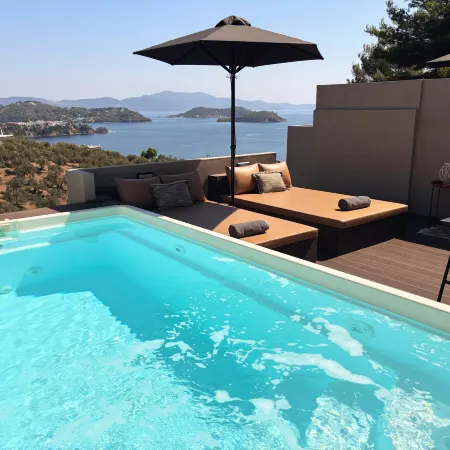 2Br Suite White Gea with Private Pool No01