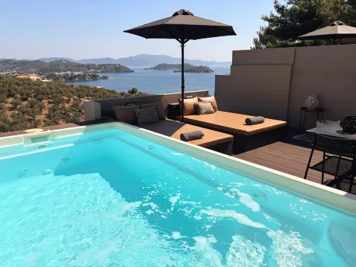 2Br Suite White Gea with Private Pool No01 - Mountain view