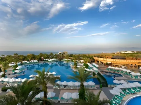 Delphin Palace Hotel