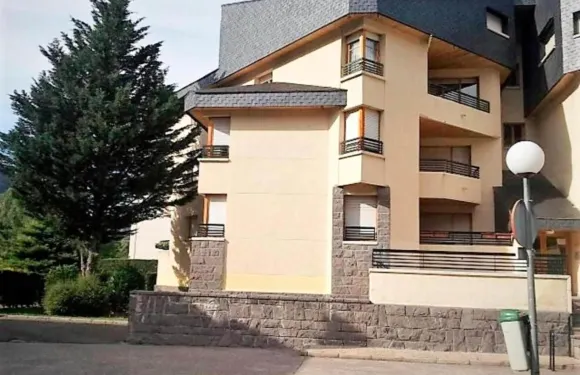 比耶斯卡斯3000的瓦耶德特納公寓