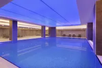 La Quinta by Wyndham Istanbul Gunesli - Pools