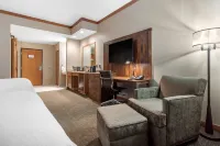Norfolk Lodge & Suites, Ascend Hotel Collection - breakfast