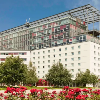 ibis Lyon Caluire Cité Internationale Hotels near Interpol