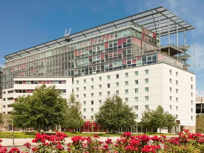 ibis Lyon Caluire Cité Internationale Hotels near Interpol