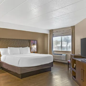 Best Western Plus McCall Lodge  Suites