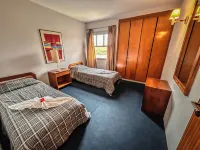 Plaza Inn Week Inn - Parkering