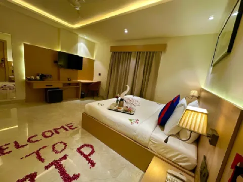 Zip By Spree Hotels R Group Hotels near VR ARENA