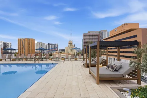 Placemakr Downtown Phoenix - 4 estrellas