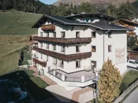 Haus Bellevue Hotels in Serfaus