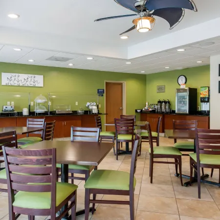 Sleep Inn & Suites Port Charlotte-Punta Gorda