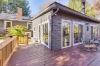Trails, Wine & Events! Cuyahoga Falls Retreat - Homestays