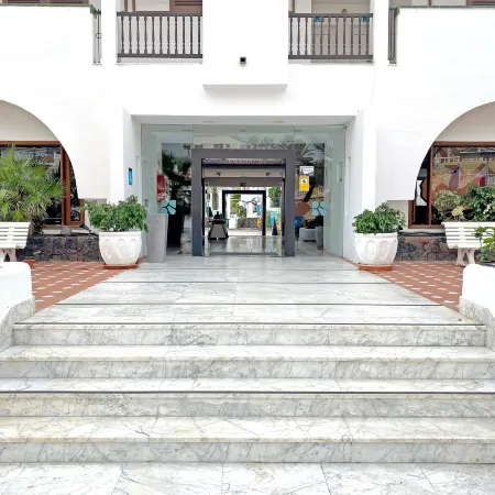 Blue Sea Apartamentos Callao Garden