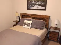 Lil-Ski-Bike-Hike-Shack! Hotels in Wallace
